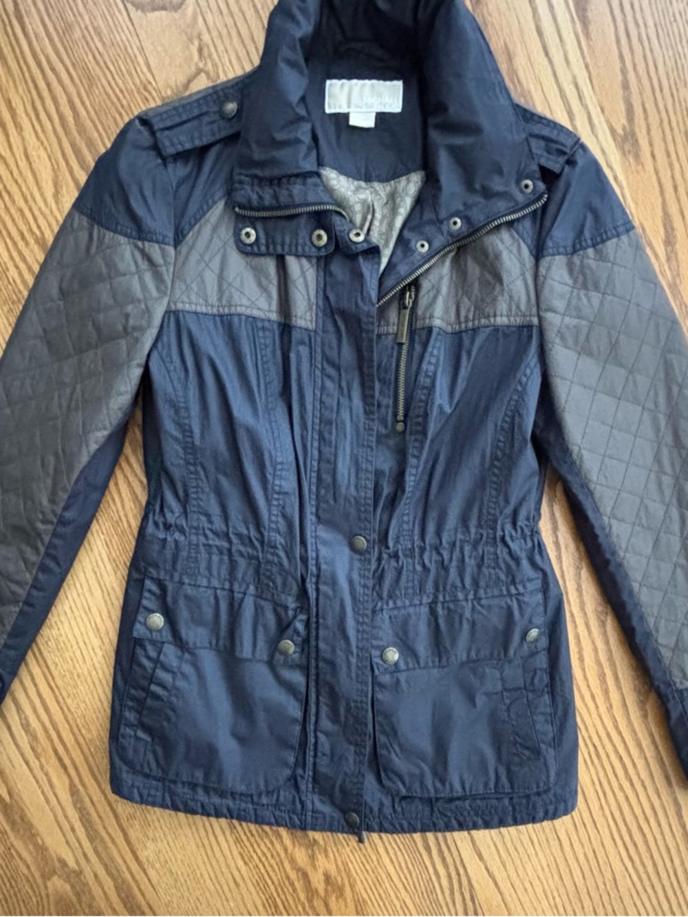 Michael Kors Lightweight Quilted Jacket Small Equestrian